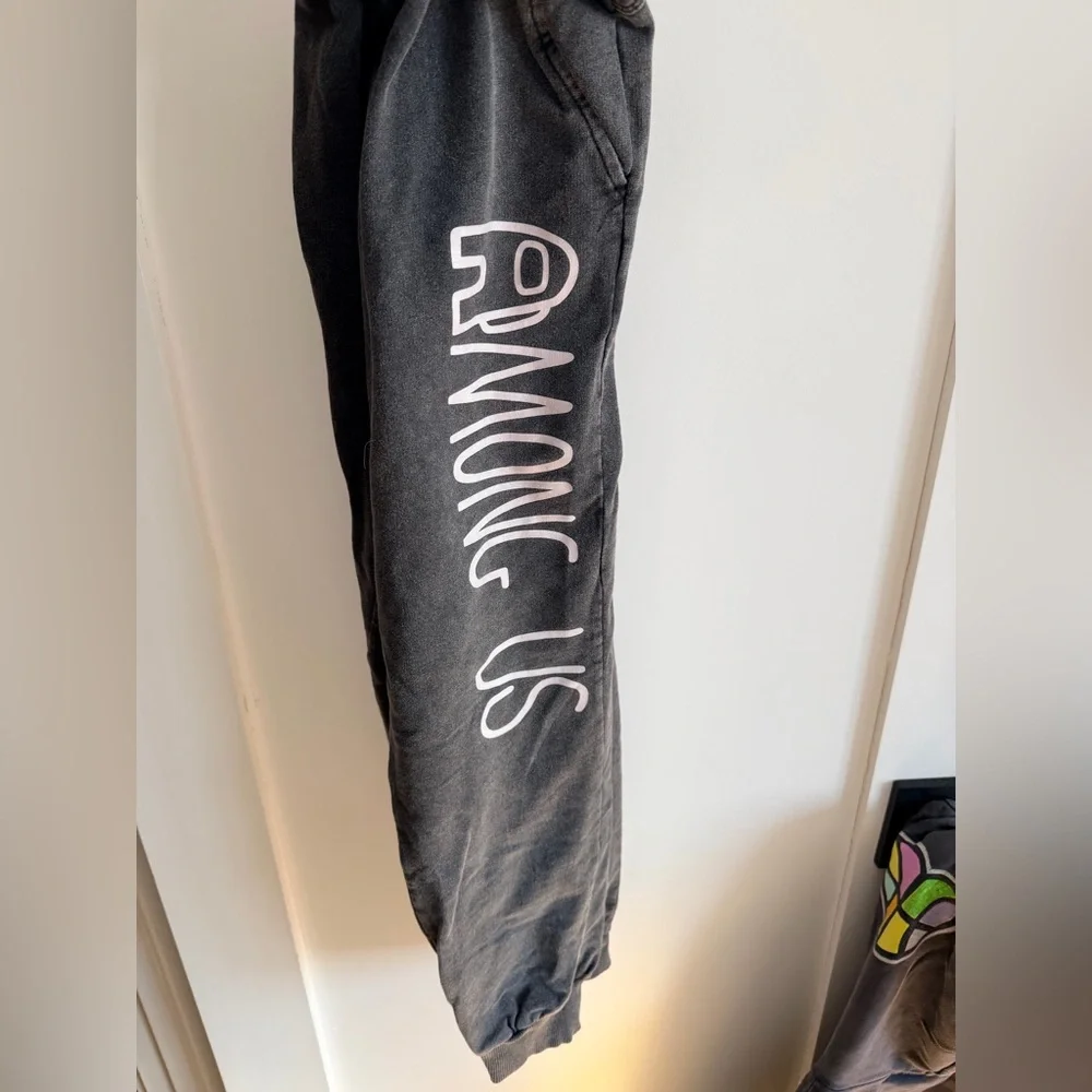 Zara Kids Among Us Sweats Sz 11-12 - Picture 2 of 5